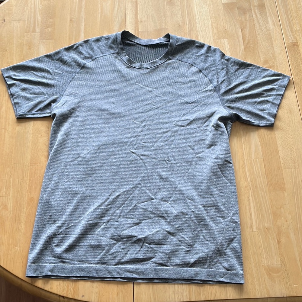 Lulu t-shirt